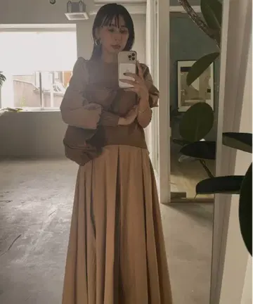 AMERI VINTAGE/KNIT DOCKING VOLUME DRESS