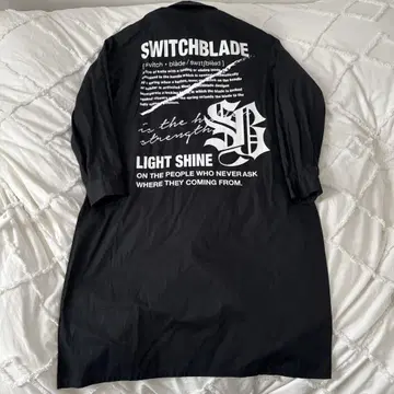SWITCHBLADE 스위치블레이드 블랙 롱 셔츠 L 사이즈