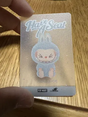 POP MART Have a Seat 봉제 인형