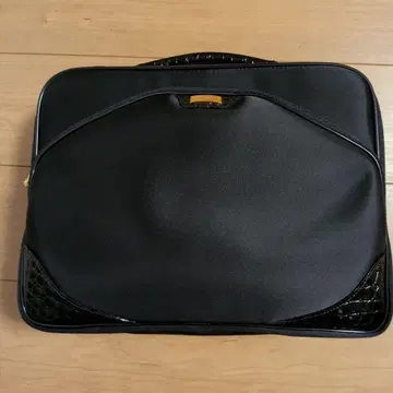 여행 숄더백 블랙