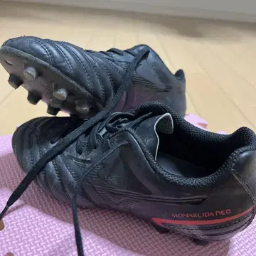 MONARCIDA NEO 블랙 축구화