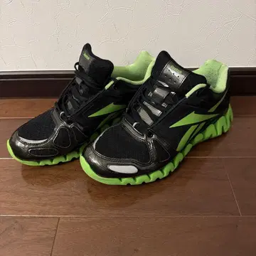 [ Reebok ] ZIGTECH 스니커즈 25.5cm