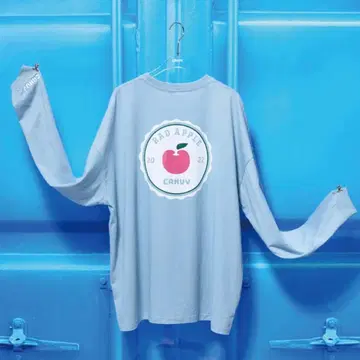 쿠레마구 CANVY UraN 에어 아사미 메이 BAD APPLE 롱T