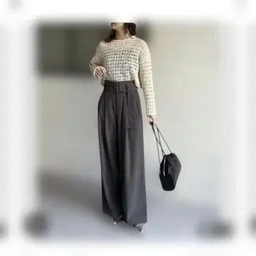Thevon. [모든 골격 슬림해 보임] 벨트 포함 하이웨스트 턱 팬츠