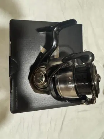 Daiwa CBRATATE FCLT2000S-H