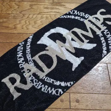 RADWIMPS 로고 타월 블랙/베이지