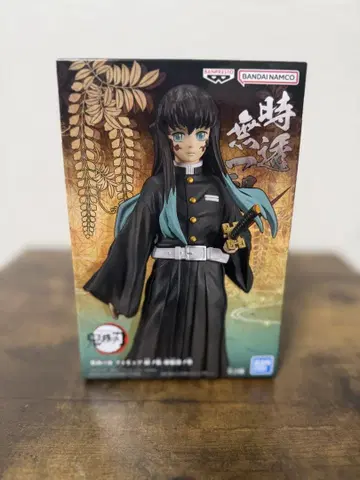 귀멸의 칼날   토키토 무이치로 피규어