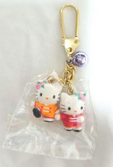 HELLO KITTY 트윈 키링 키티 미미 요코하마 차이나타운