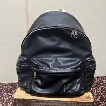 ZARA 백팩