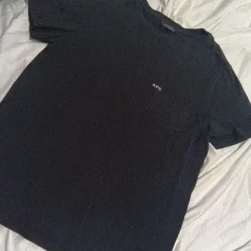 A.P.C. 블랙 티셔츠 S 사이즈