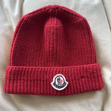 MONCLER 빨간색 니트 모자
