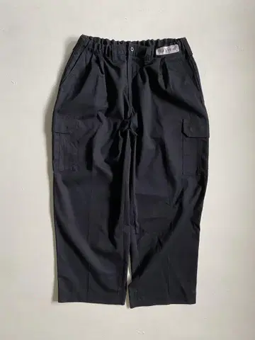 00s- CINTAS black wide cargo pants