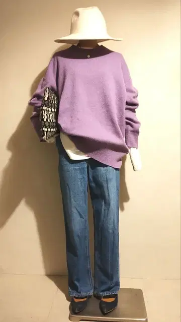 C6668 울 캐시미어 풀오버 x 데님 코디
