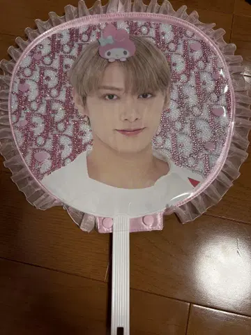 SEVENTEEN 준 스톤 데코 부채
