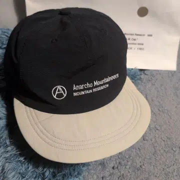 마운틴 리서치 A.M. 캡 블랙 프리