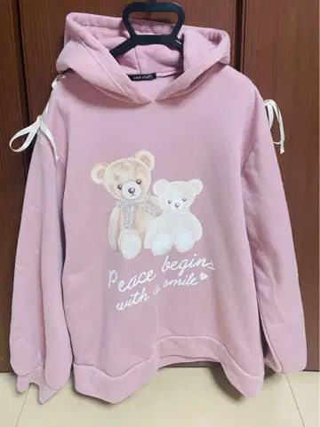 핑크 트레이닝복 곰