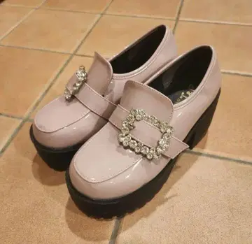 핑크 통굽 로퍼 양산형