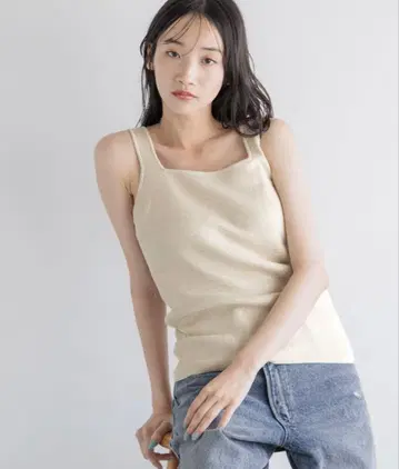 소바리 스퀘어 탱크탑