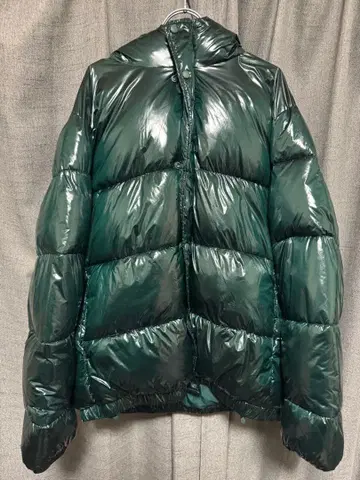 ZARA 다크 그린 후드 부착 다운 자켓 L