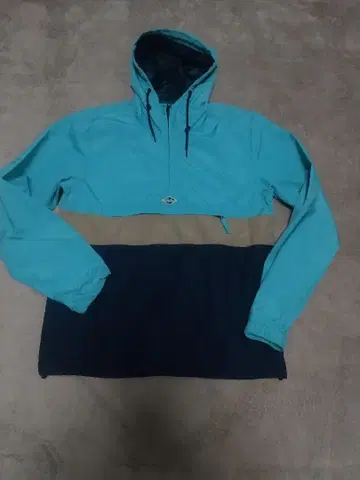 새상품급 Billabong 아노락 후드티