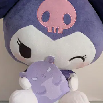 쿠로미 초초 BIG 봉제 인형 바쿠 안아주기