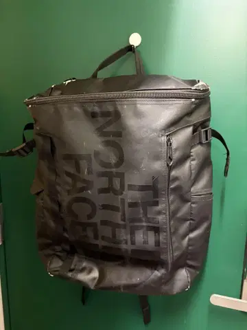 THE NORTH FACE 블랙 백팩