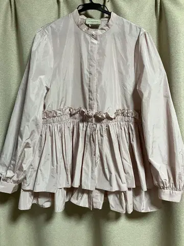 유나이티드 애로우즈 블라우스
