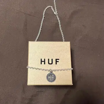HUF 실버 목걸이 박스 포함