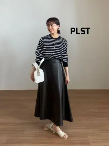 PLST 플라스테 인조 가죽 플레어 스커트 L 사이즈