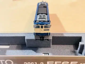 KATO 3061-2 EF65 1000 후기형 (JR 사양)