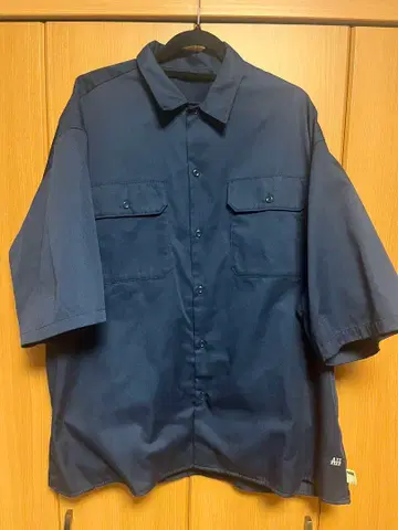 ssz ah.h 워크 셔츠 zorn 착용