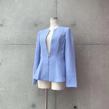 택 포함 새상품 노카라 페플럼 자켓 펄 버튼 블루 S