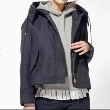 새상품급 VERY 게재 ICB 샴브레이 숏 마운틴 파카 네이비