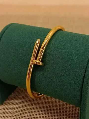 빈티지 골드 오픈 뱅글 팔찌 앤티크 못