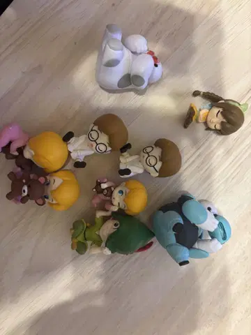 애니메이션 캐릭터 피규어 세트