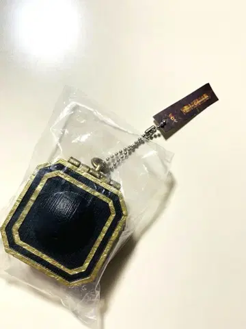 캐리비안의 해적 나침반 가챠가챠
