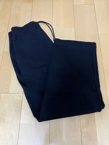 유니클로 맨투맨 와이드 팬츠 블랙 M 긴 길이