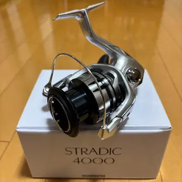 SHIMANO STRADIC 4000 스피닝 릴