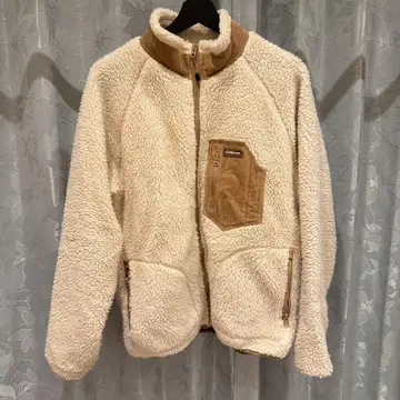 아이보리 보아 자켓 California Who.a.u 커플룩