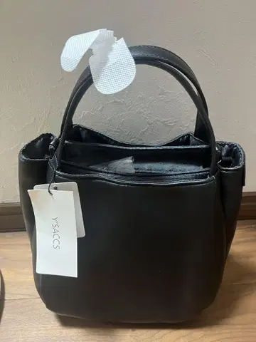YSACCS 블랙 숄더백