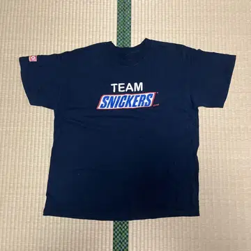 TEAM SNICKERS T셔츠 CIRCLE K