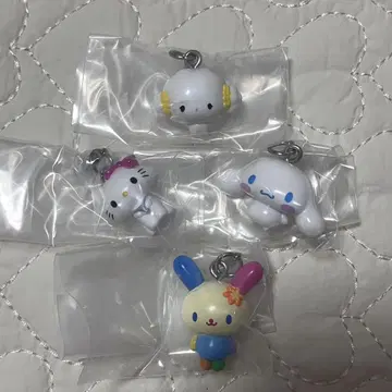 산리오 캐릭터즈 올스타즈 메지루시 액세서리 우사하나 시나몬
