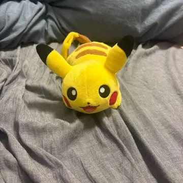 피카츄 봉제 인형