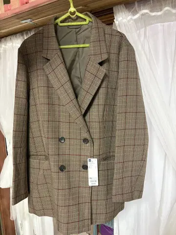 미사용 새상품 브라운 계열 체크 더블 브레스트 자켓 3XL