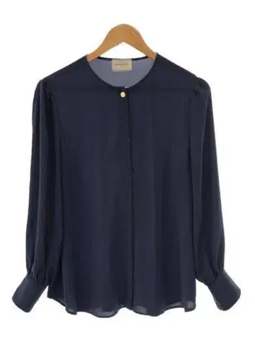 UNITED ARROWS 메탈 버튼 크루넥 블라우스 다크 네이비