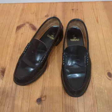 REGAL 블랙 가죽 로퍼