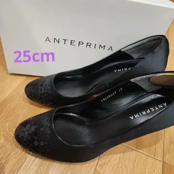 ANTEPRIMA 블랙 스팽글 펌프스