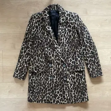 ZARA 표범 무늬 애니멀 레오파드 자켓 테일러드 표범 무늬 코트