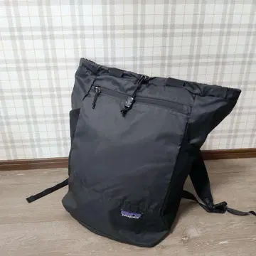 Patagonia 블랙 럭색/백팩 27L