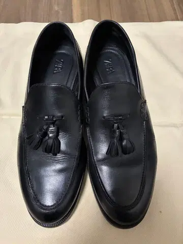 [ ZARA ] 지금이 구매 찬스 천연 가죽 태슬 로퍼
